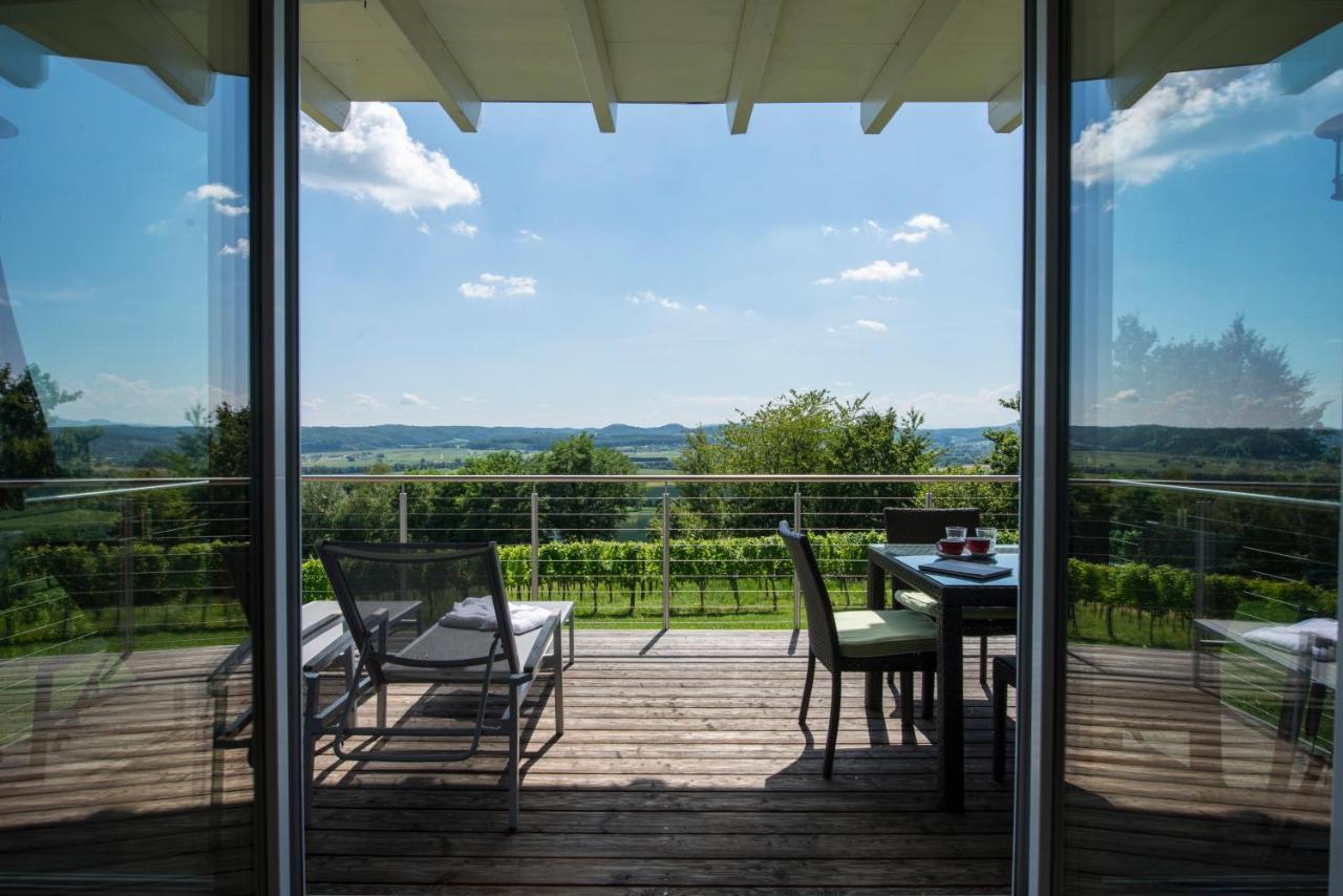 Ferienhaeuser Im Weingarten Fehring 外观 照片